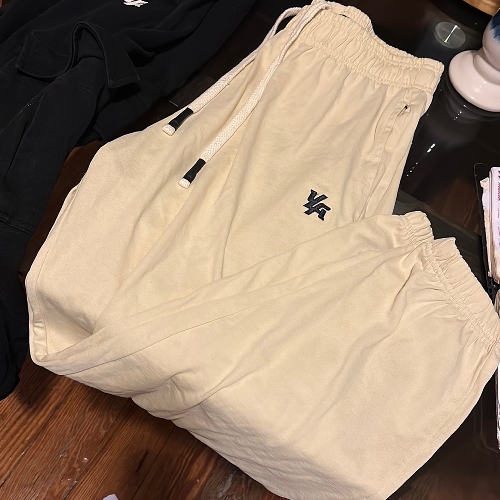YoungLA XL Sweatpants
